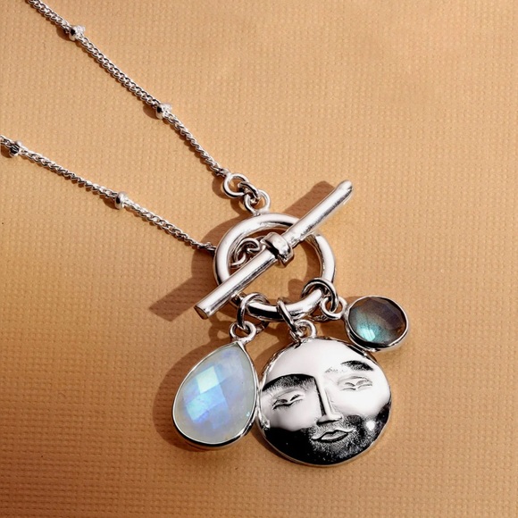 Labradorite Moonstone Moon Face Necklace - Picture 3 of 3